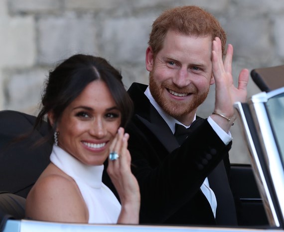 harry meghan waving